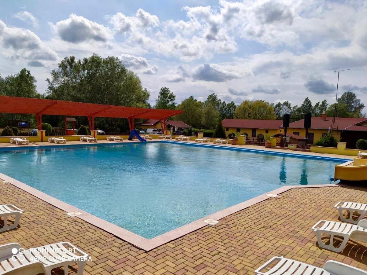 Ligetalja Termál Hotel Peneszlek Kültér fotó