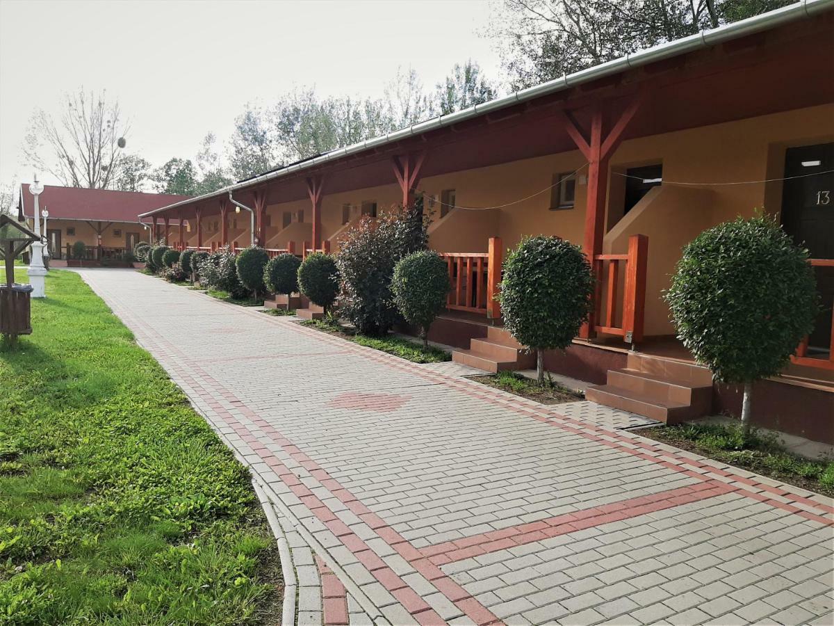 Ligetalja Termál Hotel Peneszlek Kültér fotó